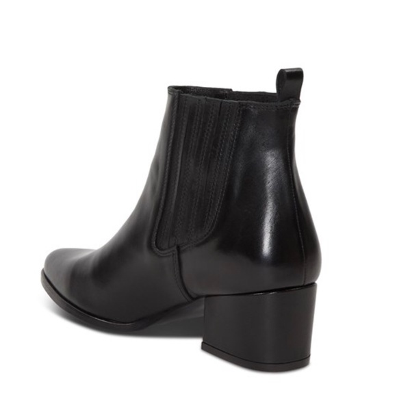 LITTLE BURGUNDY Booties - Picture 3 of 7